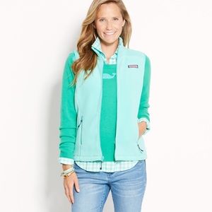 Mint Vineyard Vines Fleece Vest!